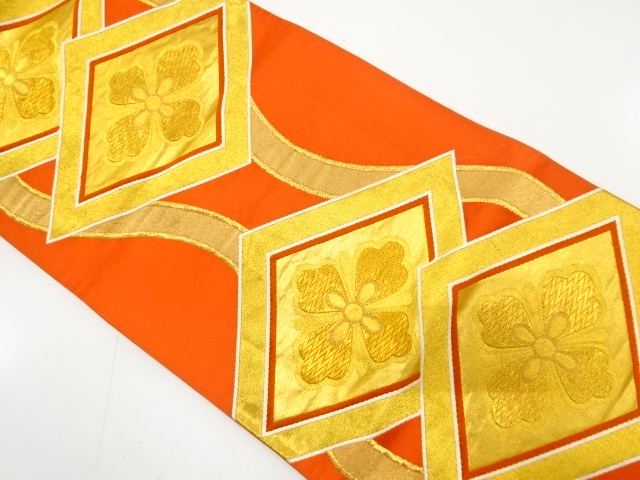 JAPANESE KIMONO / ANTIQUE KIMONO / SILK / WOVEN RHOMBUS FLOWER